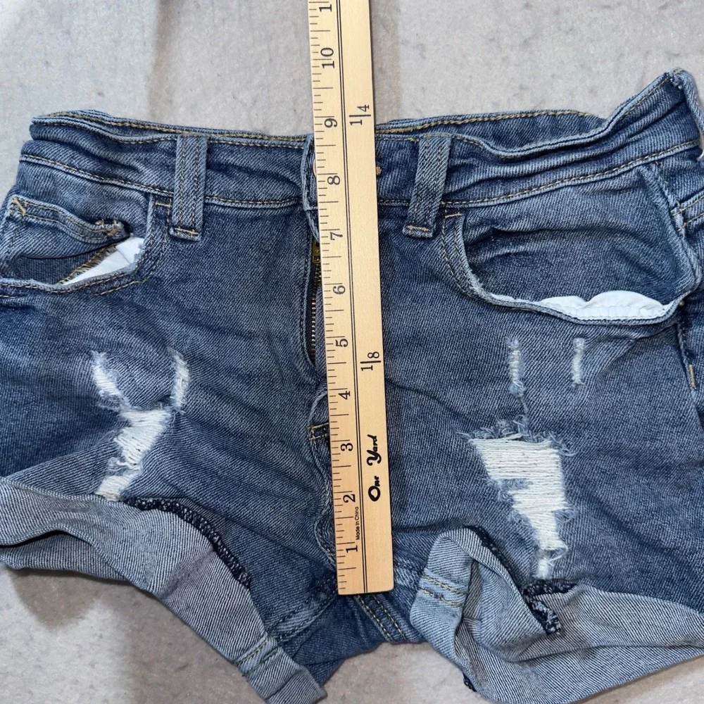 Justice Girl Distressed Denim Jean Shorts Medium Wash Size 16 Rolled Cuff 609885